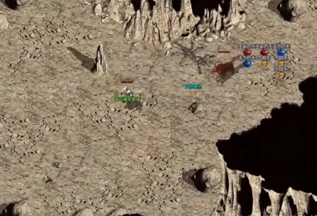 游戏形式和传奇的玩法却截然不同这