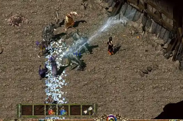 游戏将战士法师道士三重技术体系完